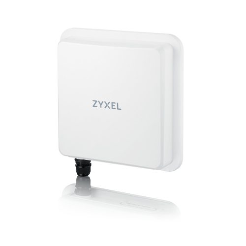 Zyxel FWA710 wireless router
