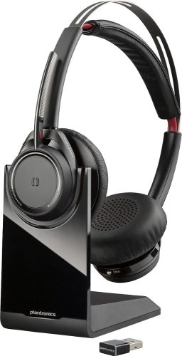 POLY Voyager Focus UC